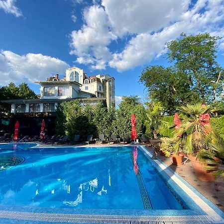 Hotel Royal Florence Chişinău Extérieur photo