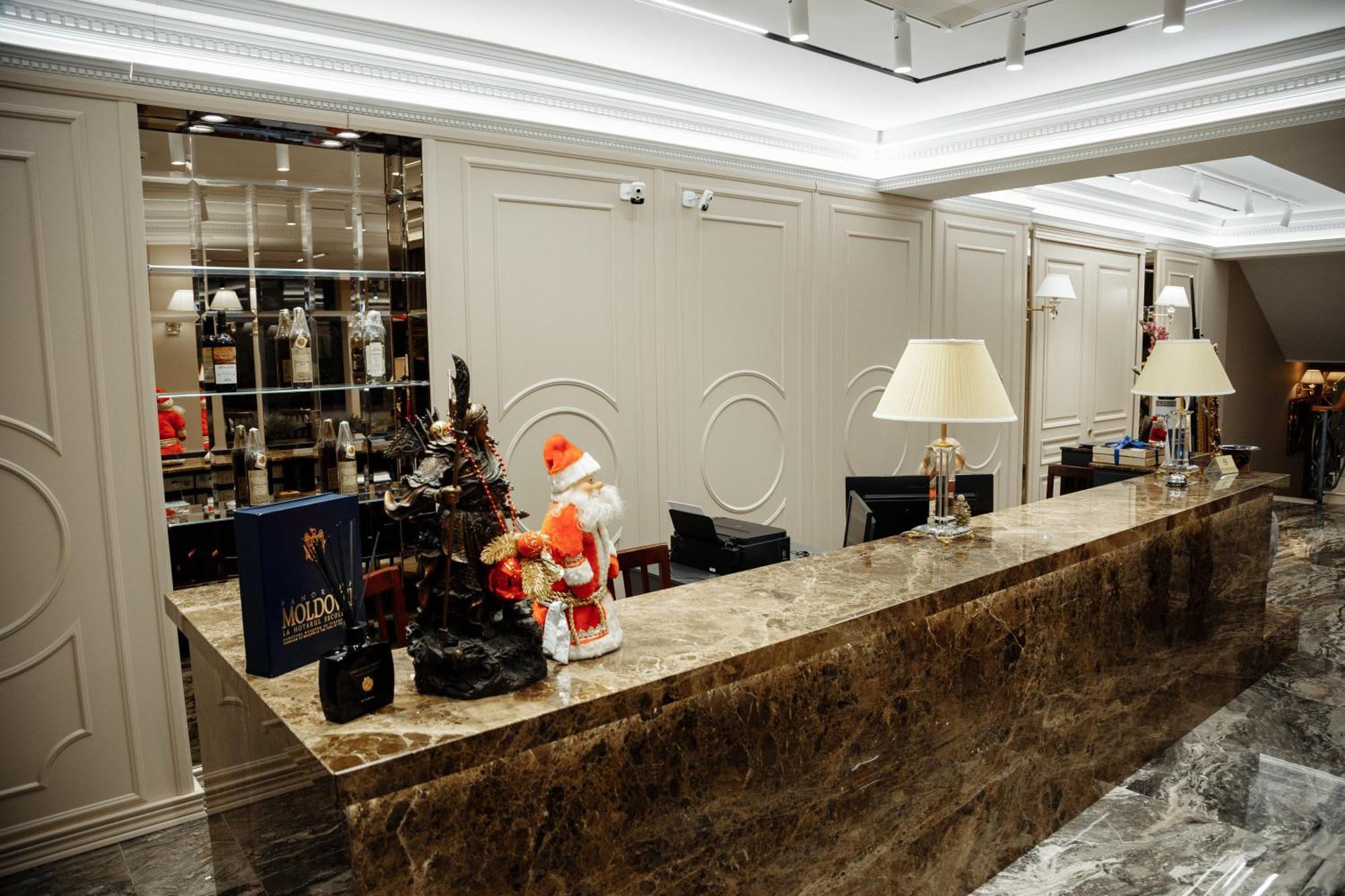 Hotel Royal Florence Chişinău Extérieur photo